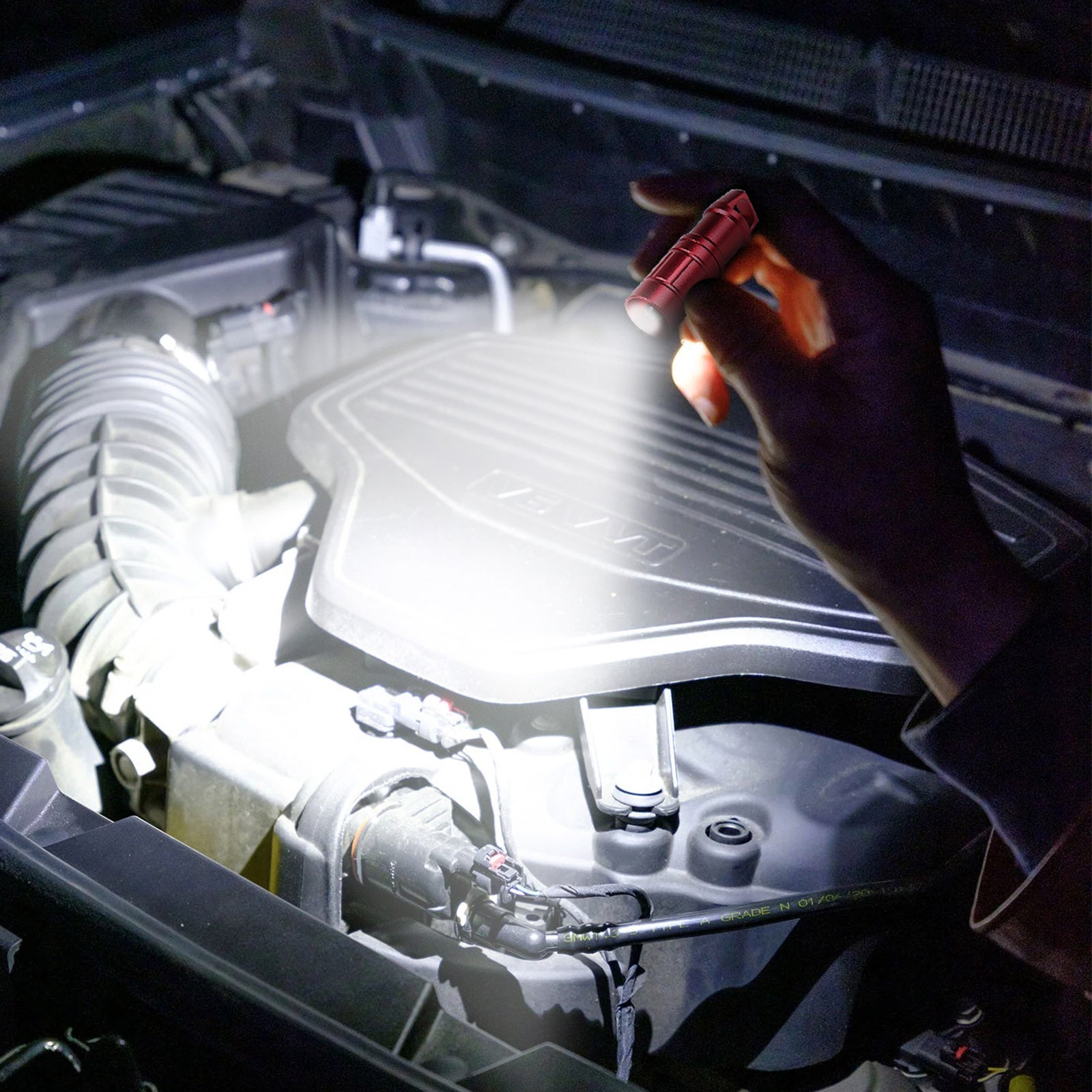 E1 smallest keychain flashlight