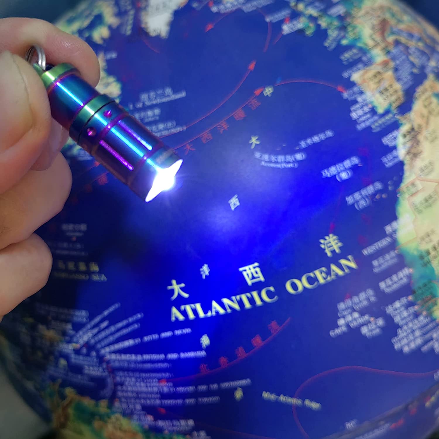 E1 smallest keychain flashlight