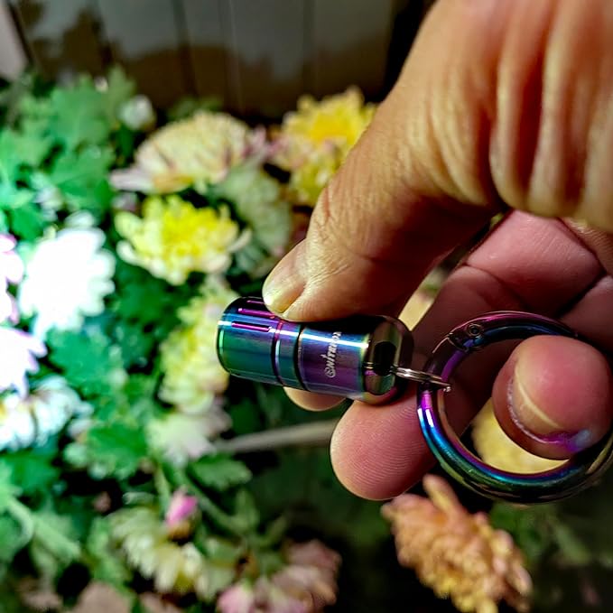 E3 small brightest keychain flashlight