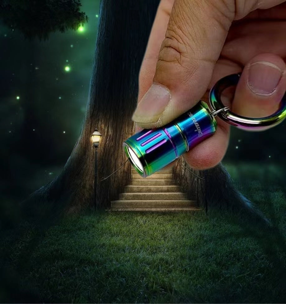 E3 small brightest keychain flashlight